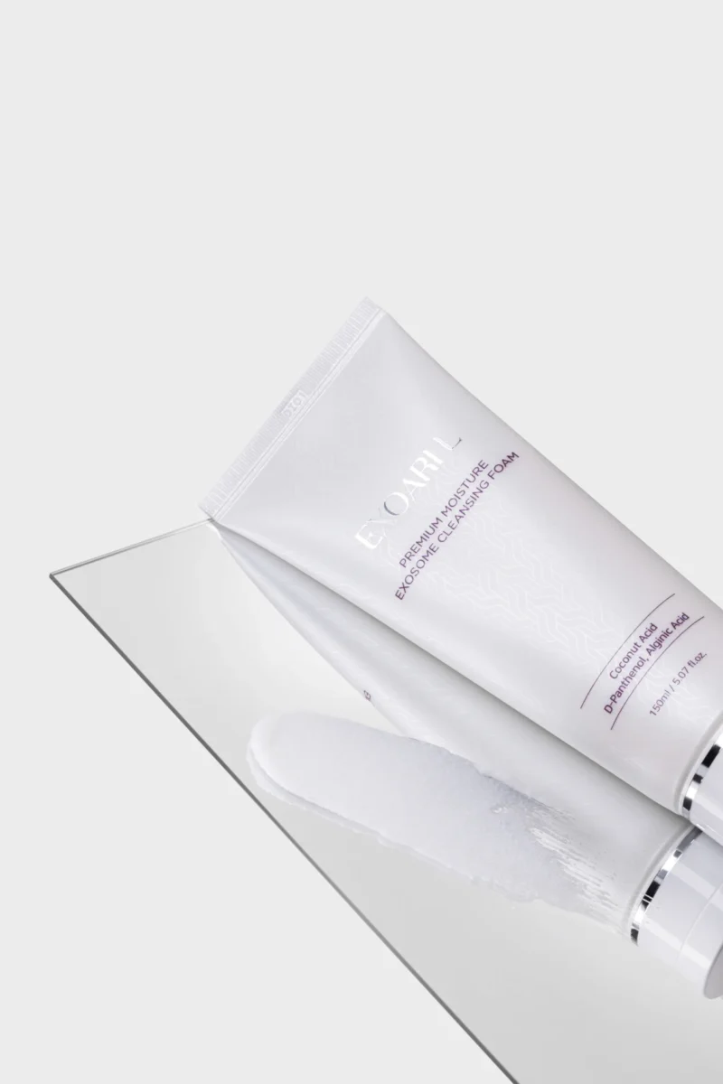 Пенка для умывания с экзосомами EXOARI L Premium Anti-Wrinkle Exosome Moisture Cleansing Foam — изображение 2