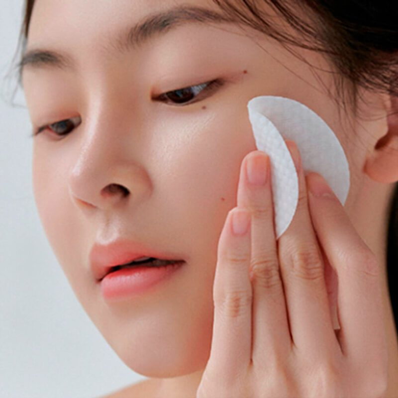 Тонизирующие пилинг-пэды с BHA-кислотой Celimax Ji Woo Gae Heartleaf BHA Peelind Pad — изображение 3