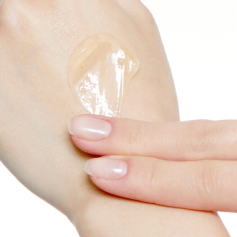 Двухфазная осветляющая гидрогелевая маска с микроиглами VT Cosmetics Vita-Light Reedle Shot 100 2Step Hydrogel Mask — изображение 3