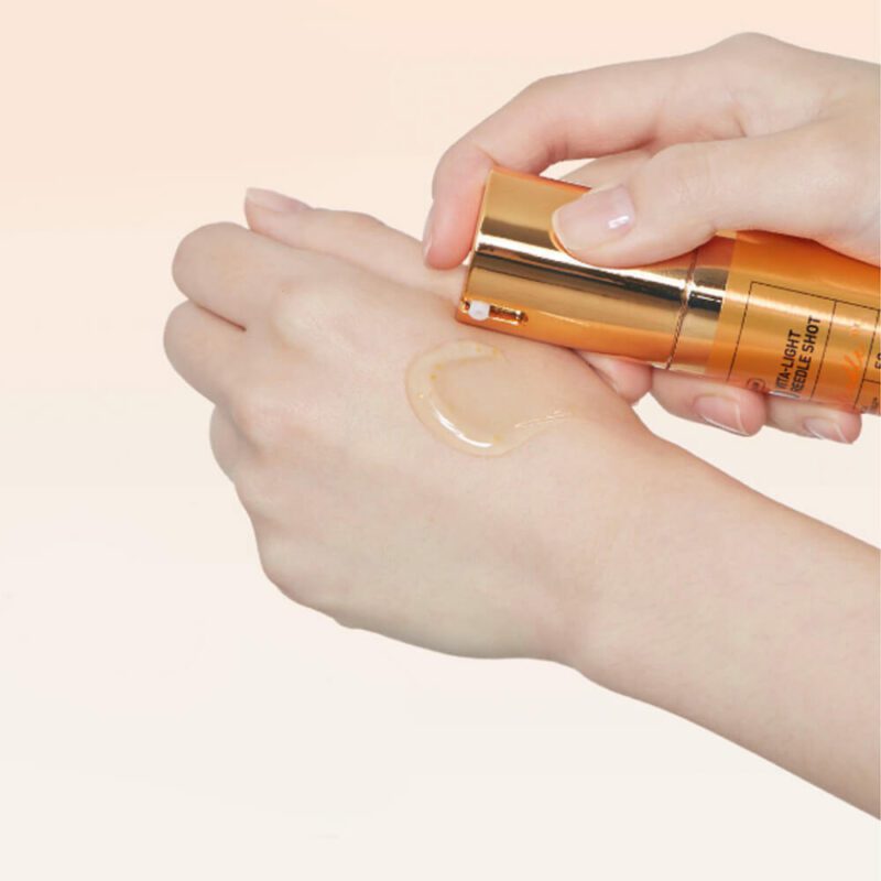 Бустер-сыворотка с микроиглами и витамином C VT Cosmetics Vita-Light Reedle Shot 100 — изображение 4
