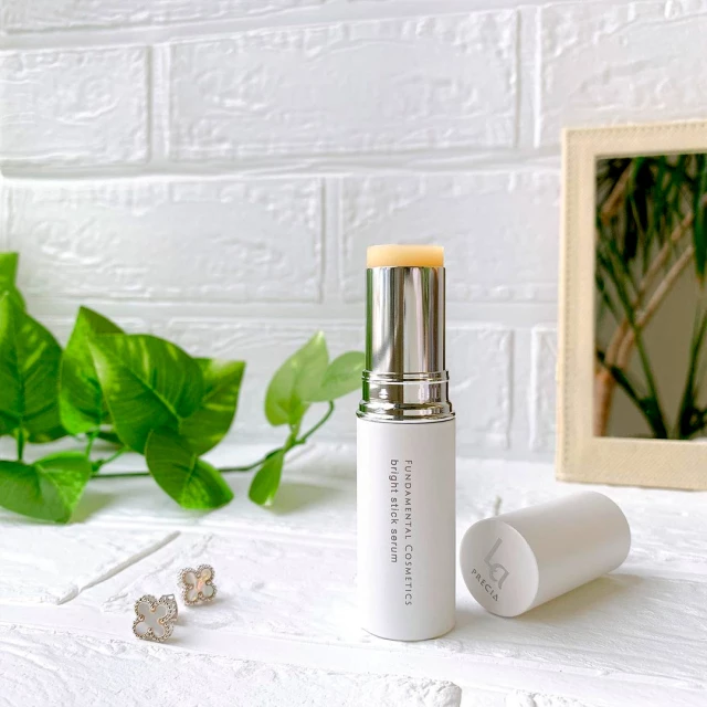 Корректирующая твердая сыворотка-стик с плацентой La Precia Bright Stick Serum — изображение 3